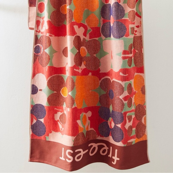 Free People Free-est Woodstock Beach Towel - Picture 2 of 4